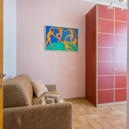 Apartamento Balsamico - Near Ferrari Museum & Railway Modena